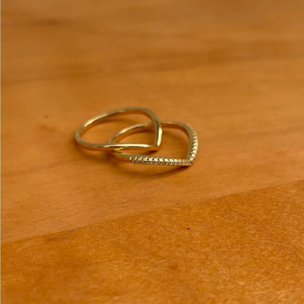 New Dainty Gold V-Stack Rings
